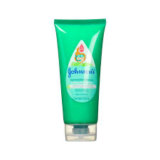 [87845] CREMA PARA PEINAR JHONSON'S HIDRATACION INTENSA