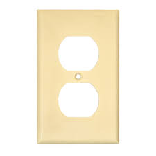 [PBC-B] TAPA PVC DOBLE P/TOMA CORRIENTE PBC-B